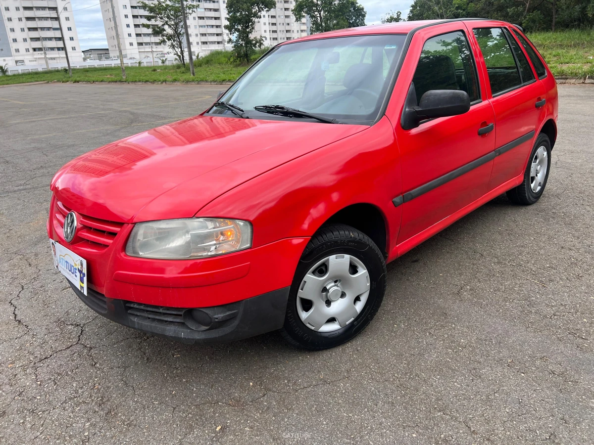 VW - VolksWagen Gol Plus 1.0 Mi Total Flex 4p 2007 à venda em Goiânia, Goiás